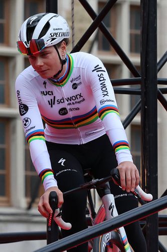 Lotte Kopecky industry