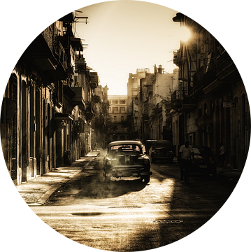 Mystic ochtend in Havana ..., Baris Akpinar van 1x