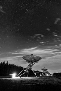 Astronomy domain | Astron | Westerbork Synthesis Radio Telescope van Rob de Voogd / zzapback