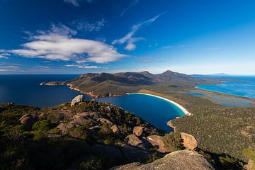 Wineglass Bay by Ronne Vinkx