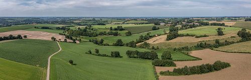 Luchtfoto van de Fromberg en Vrakelberg in Zuid-Limburg