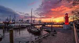 HAMBURG Övelgoenne  mit Leuchturm 16:9 Panoramabild