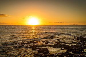 Stille en mooie zonsondergang in Barra in Salvador Brazil