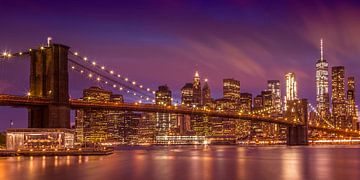 BROOKLYN BRIDGE Coucher de soleil sur la ville de New York | panorama sur Melanie Viola