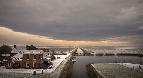 Winter in Noordpolderzijl, Groningen