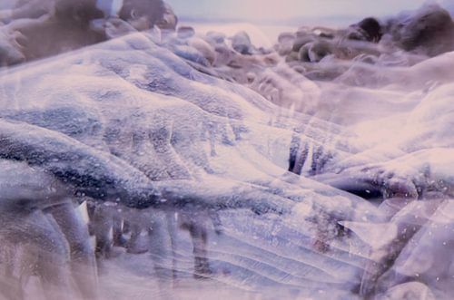 movement: grab in a moment..