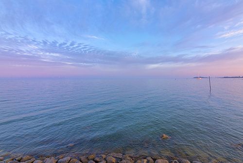 Zicht op het IJsselmeer in Hindeloopen