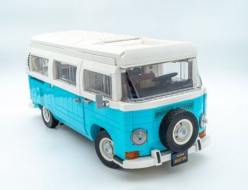 Lego VW T2 kampeerbusje van Sonia Alhambra Mosquera