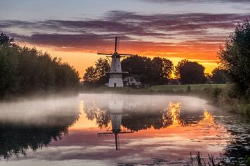 Dawn over Mill De Vlinder in Deil by Marinus de Keijzer