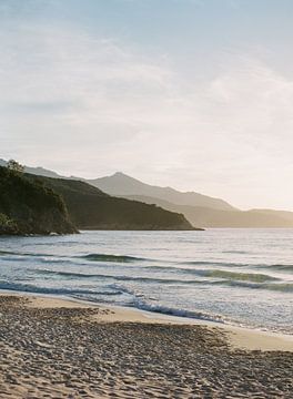 Sonnenuntergang auf Elba Italien, analoges Foto von Alexandra Vonk