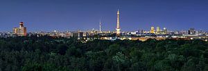 Berlin Skyline zur blauen Stunde