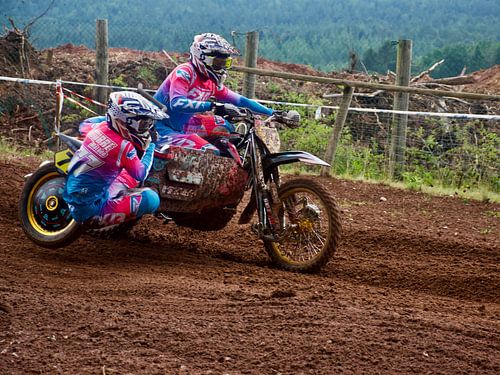 Vollgas durch die Kurve