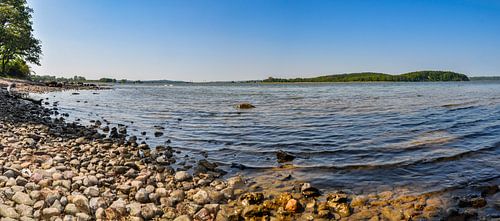 Plage naturelle, lagune à Lietzow, Great Jasmund Bodden