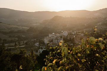 Zonsondergang Toscane | Reisfotografie Italië San Gimignano van Inge de Lange