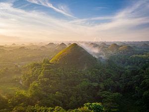 Chocolate Hills Landschaft in Bohol, Philippinen von Teun Janssen