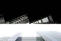 Moderne architectuur in London vanuit kikvorsperspectief