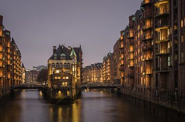 Elbschlösschen Hamburg Speicherstadt van Jürgen Schmittdiel Photography