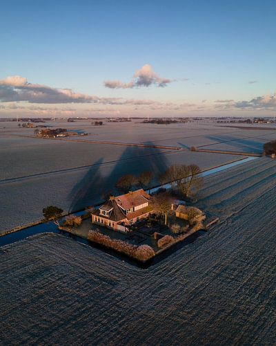 Winterse rust in het Friese landschap