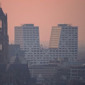 Dom Utrecht en Stadskantoor by Mart Gombert