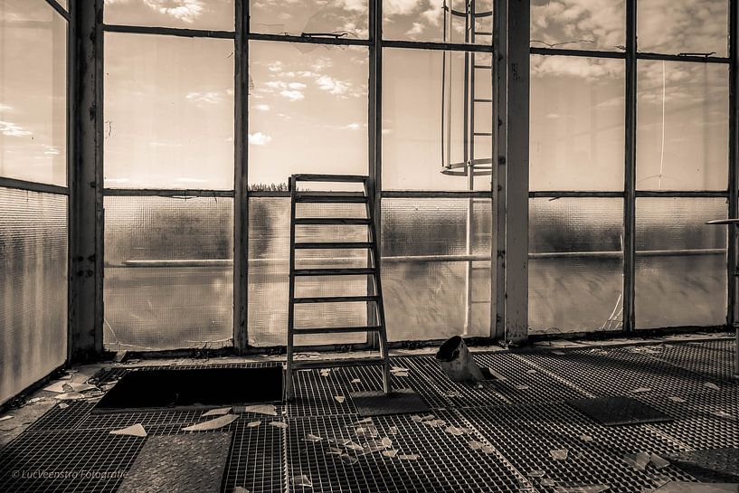 Urbex glasruimte van Luc Veenstra