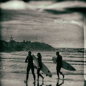 Surfers by Rogier Steyvers