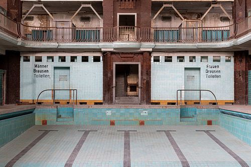 Lost Places Piscine couverte