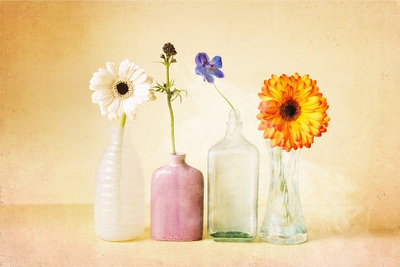 Blumenstillleben als  von Marijke Trienekens