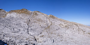 Bergpanorama auf das Gottesackerplateau und Hahnenköpfle im Kleinwalsertal