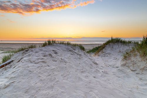 Sonnenuntergang in den Dünen vor SPO