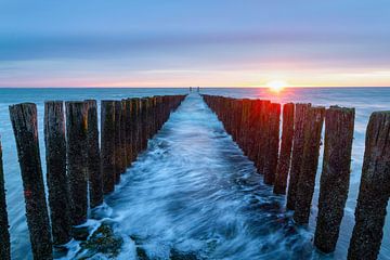 Moving ocean Westkapelle van Tom Hengst