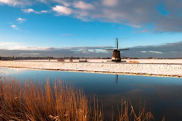 Winter in holland 3 van Marc Hollenberg