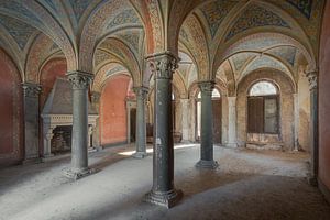 Reception hall with arches and fireplace by Perry Wiertz