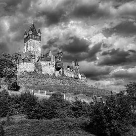 Cochem Reichsburg in schwarz-weiß von Manfred Voss, Schwarz-weiss Fotografie