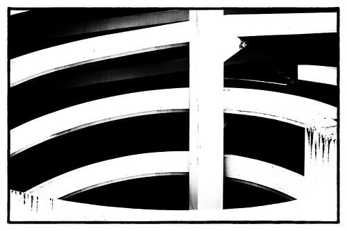 Abstracte muur van parkeergarage in zwart wit