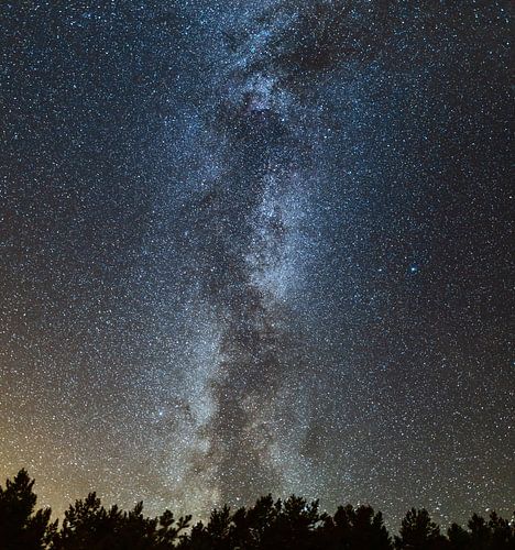 Heldere kalme nacht. Melkweg aan de hemel.