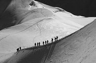 Klimmers op Aiguille du Midi van Ruben Emanuel thumbnail