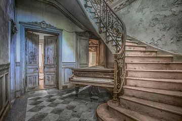 Abandonned Chateau Verdure by Frans Nijland