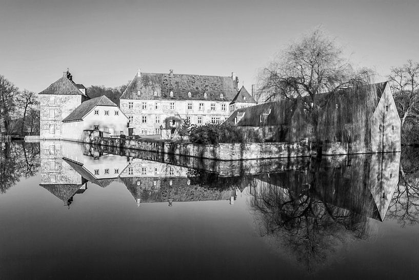 Tatenhausen moated castle by Norbert Sülzner