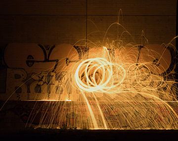 Creatief licht schilderen met staalwol in Jena van Wolfgang Unger