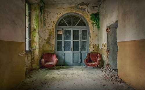 Strange School van Truus Nijland