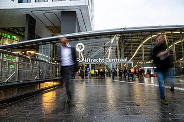 Utrecht Central Station by Eric de Jong