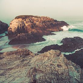 Wilde Küste Portugal - Felsen Brandung von FOTOFOLIO.DE