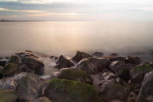 Serene rust op het strand