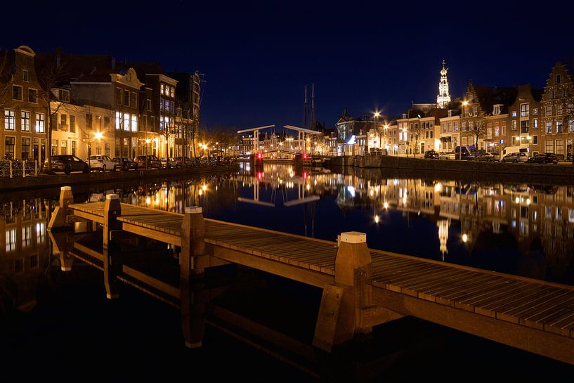 Mirror by Harro Jansz