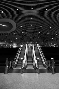 Escalator station Delft, black and white by Erik Borkent