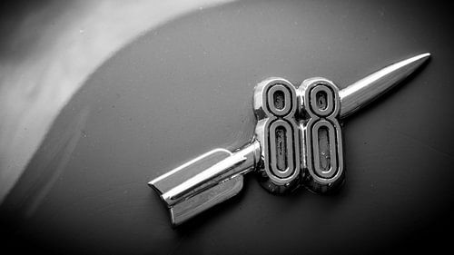 Retro chroom embleem raket 88 oldtimer auto
