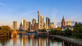 Sonnenaufgang bei Frankfurt am Main, Deutschland von Adelheid Smitt