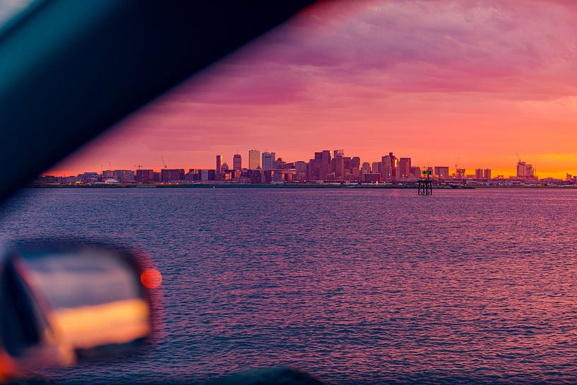 Boston by Hello Pompoyo