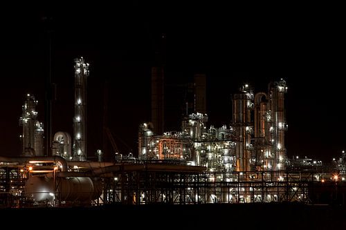 Petrochemicals at night