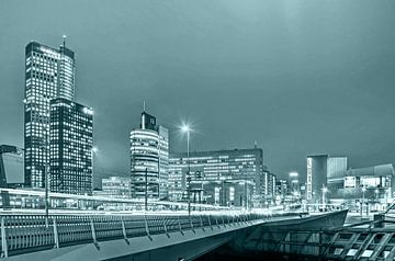 Rotterdam Southbank, Morning Rush Hour - monochrome